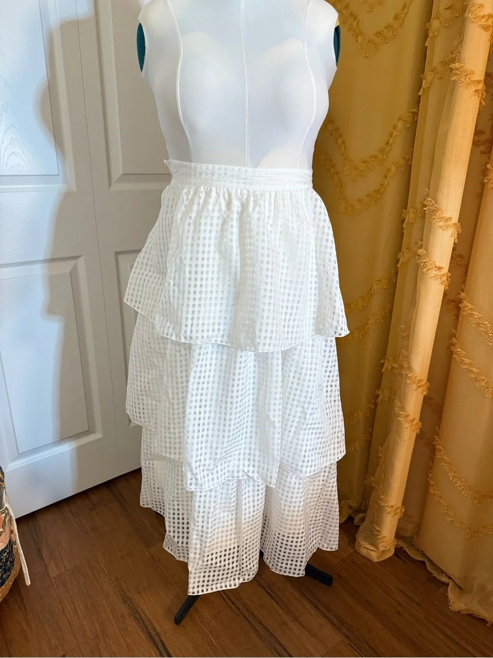 SHEIN White Tiered Maxi Skirt with Gingham Texture